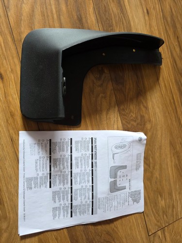 Polo mudflap rear left - rear,