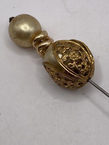 Vintage hat pin - , (424)