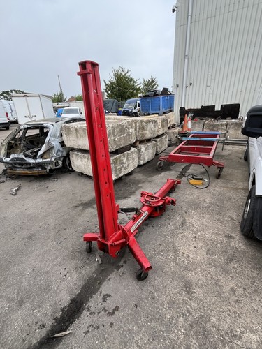 Car bench - , dozer