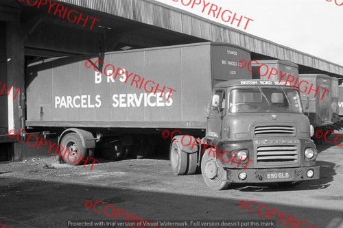 Truck photo british road - truck,