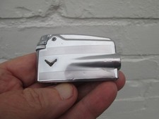 VINTAGE RONSON VARAFLAME CIGARETTE LIGHTER  -  NO FUEL