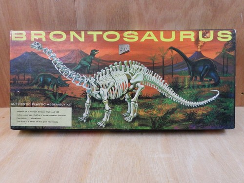 Itc brontosaurus model - brontosaurus, kit