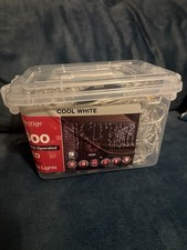 Prestige 600 LED Icicle Lights