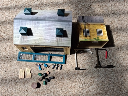 Hornby r8002 goods shed depot - goods,