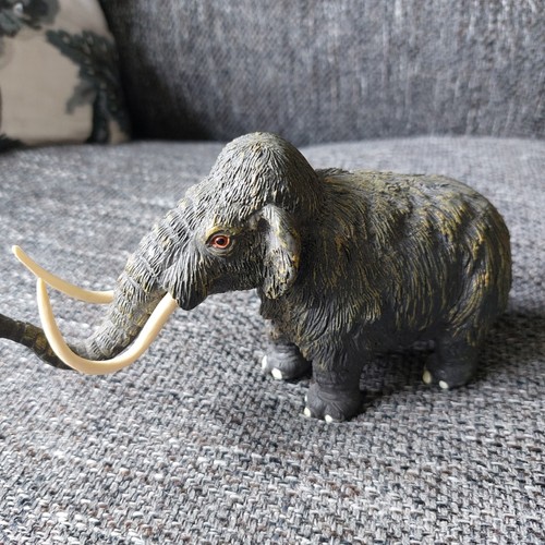 Woolly mammoth aaa figure - woolly,