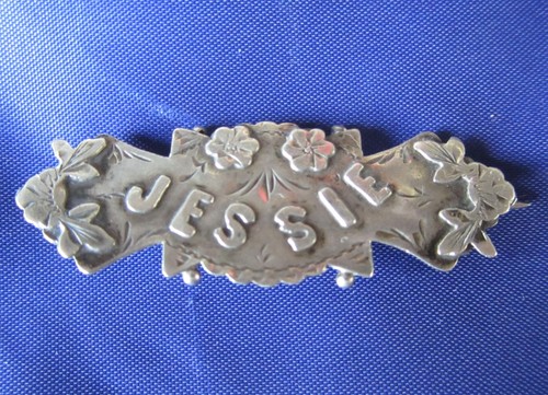 Antique r griffin chester - r,