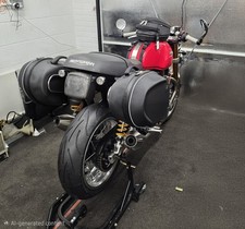 Triumph Thruxton 1200r Genuine
