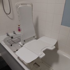 Drive Bellavita Nova Bath Lift