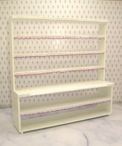 Large painted white wood - painted,