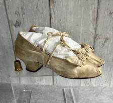 19th Century Victorian Girls