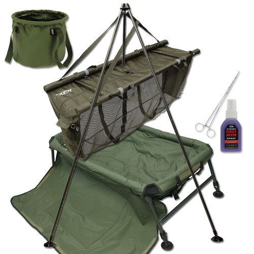 Carp fishing weighing tripod - weighing,
