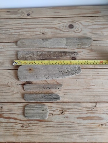 Driftwood pieces flat - driftwood, x6