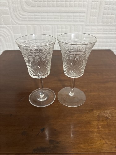 Two lady hamilton - two,