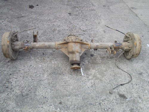 Nissan navara front - nissan, axle