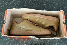 NEW Nike Women’s FOREST