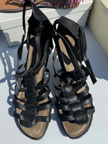 Lot womens shoes size - , 7