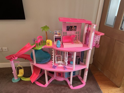 Barbie dream house - barbie,