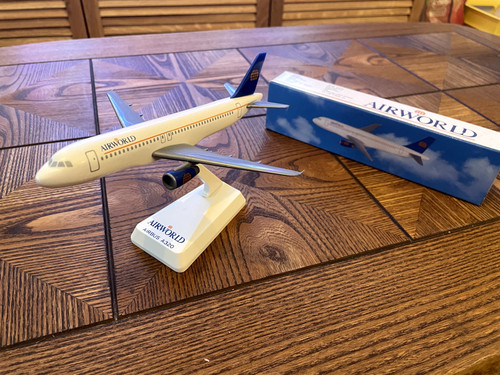 Airworld airbus a320 model - airworld,