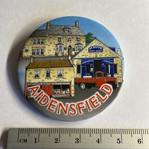 Vintage collectible pin - collectible, badge