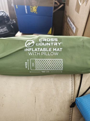 Inflatable camping mat self - camping,