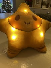 Disney Wish Star Yellow