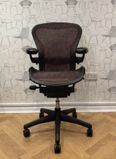 Herman Miller Aeron B size Red