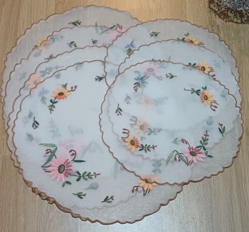 Set floral lace doilies - set,