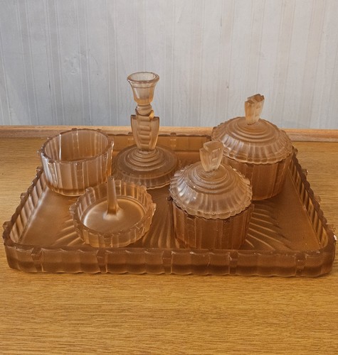 Vintage art deco - vintage, pressed