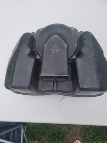 Fzr600 3he airbox - fzr600,