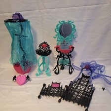 Monster High Doll Accessories Parts / Spares Shower Sink Etc