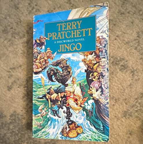 Terry pratchett jingo - pratchett,
