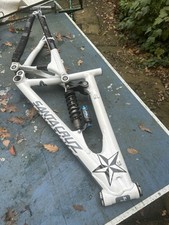 Medium Santa Cruz MTB Downhill Frame With Fox DHX 5.0
