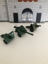 3 x BRITAINS BRITISH ARMY