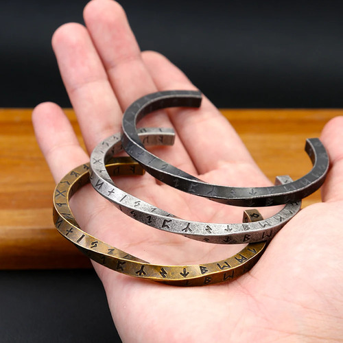 Stainless steel mobius opening - mobius,