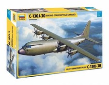 ZVEZDA 7324 C-130 J-30 Heavy