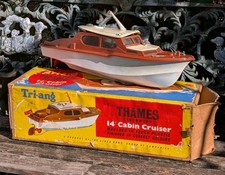 TRI-ANG THAMES 14" CLOCKWORK