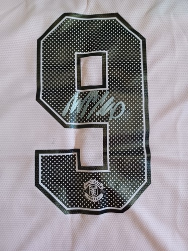 Signed romelu lukaku - signed,