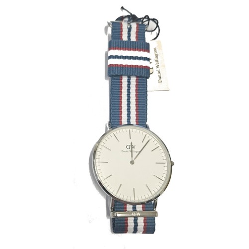 Daniel wellington classic - daniel,