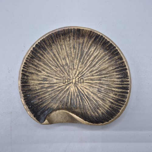 Vintage heavy solid brass - vintage,