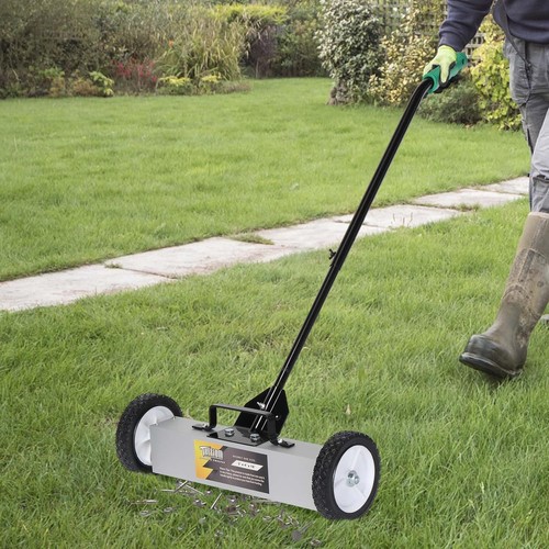 Magnetic sweeper with - sweeper,