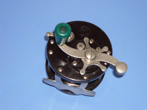 Penn vintage bakelite - 85,
