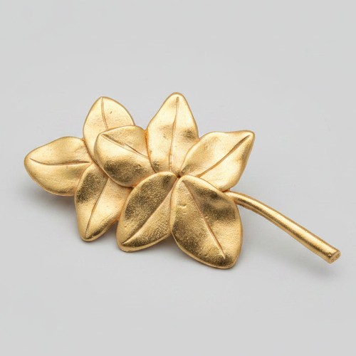 Vintage avon 1970s - signed, leaf