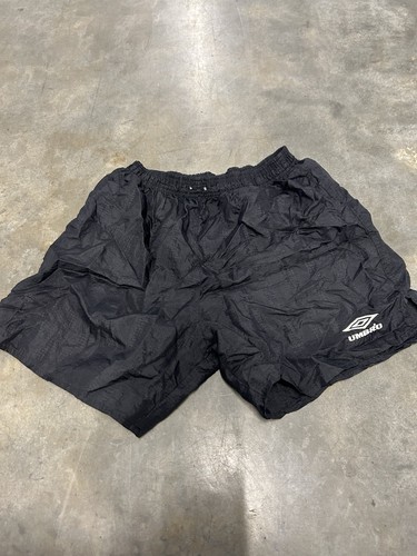 Vtg umbro black shorts - shorts, size