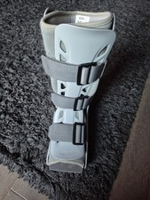 Aircast Soft Strike Pneumatic Air Pump Walking Boot - Small