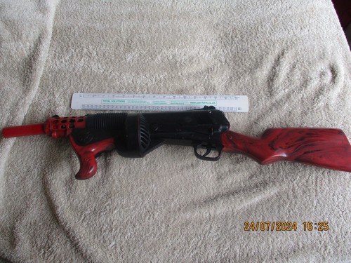 Marx tommy gun 60s - marx, gun,