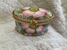 Fenton china trinket box. Floral pattern with gold metal accents. VGC