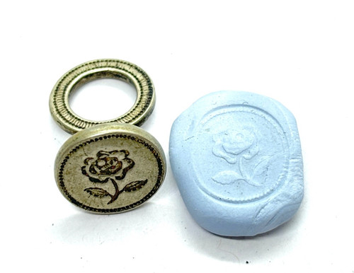 Small antique vintage gilt - or,