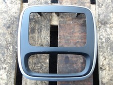 VAUXHALL VIVARO DASH TRIM SURROUND 682604006R 2015 - 2019 RENAULT TRAFIC