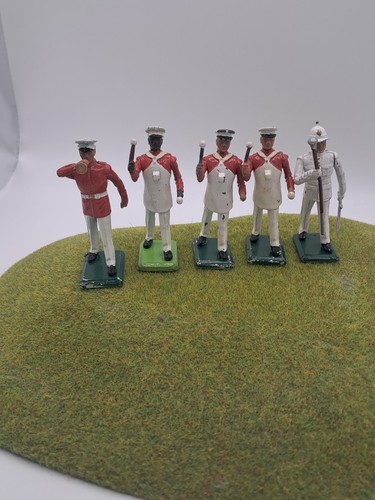 Britains toy soldiers spares - britains,