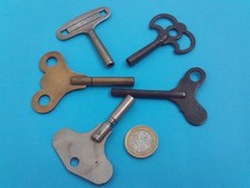 5 Old Retro Vintage mantle